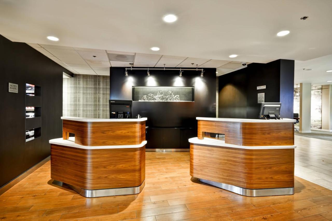 Courtyard Dallas Medical Market Center Ngoại thất bức ảnh
