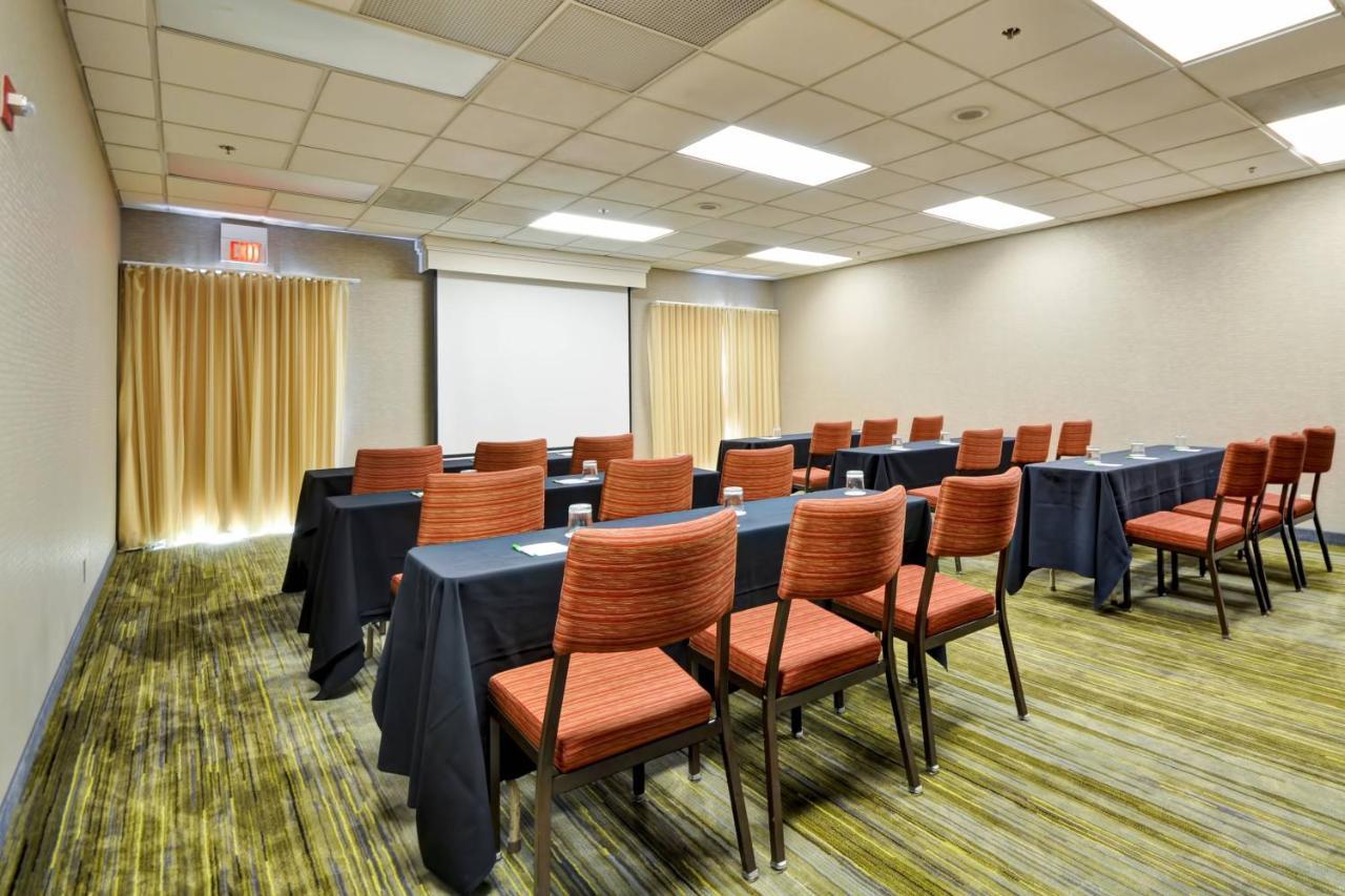 Courtyard Dallas Medical Market Center Ngoại thất bức ảnh