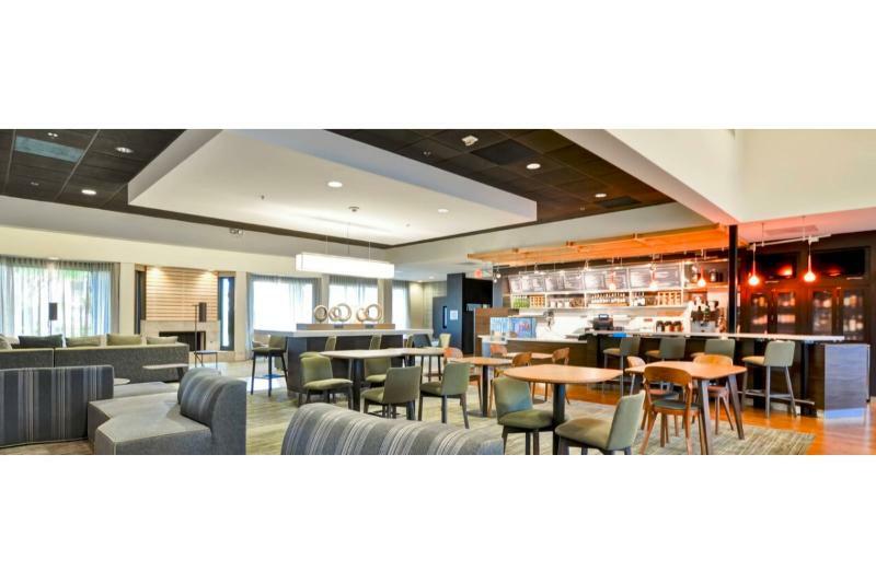 Courtyard Dallas Medical Market Center Ngoại thất bức ảnh